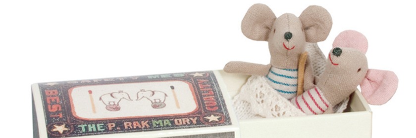 You are currently viewing Des cadeaux de naissance originaux