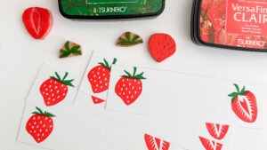 Tampons gravés à la main en motifs de fraises par Kraftille